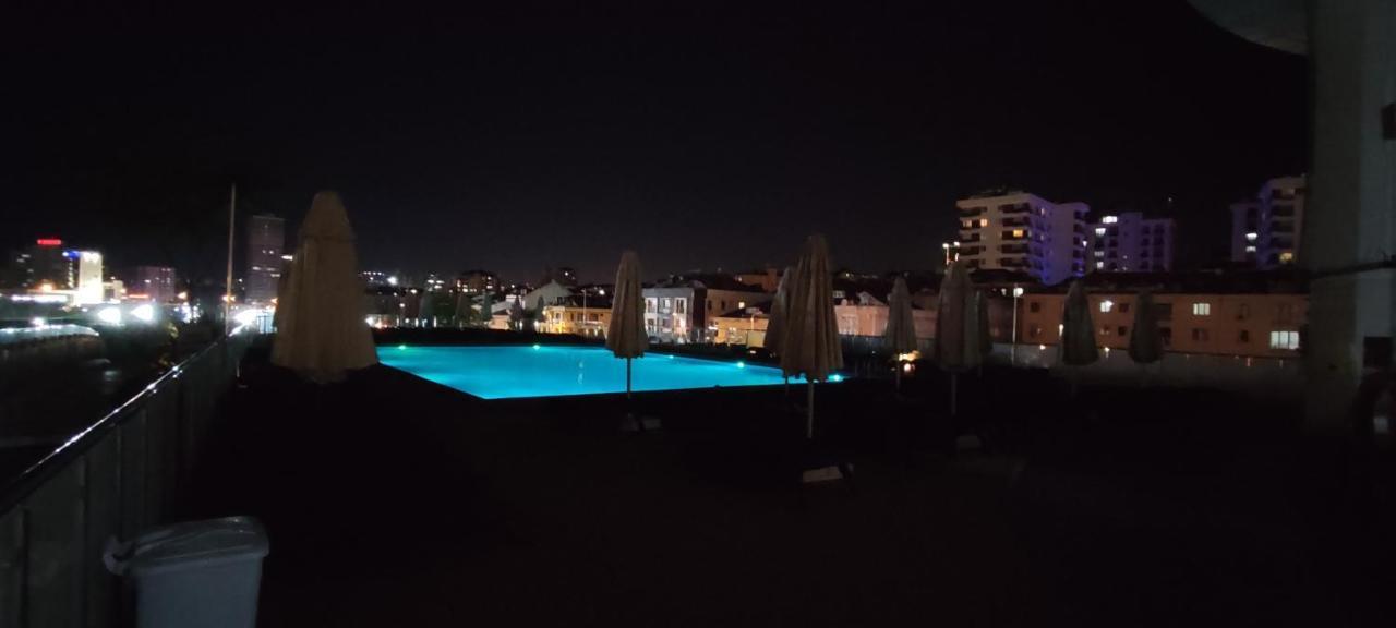 Studyo At High Flat Leilighet Istanbul Eksteriør bilde