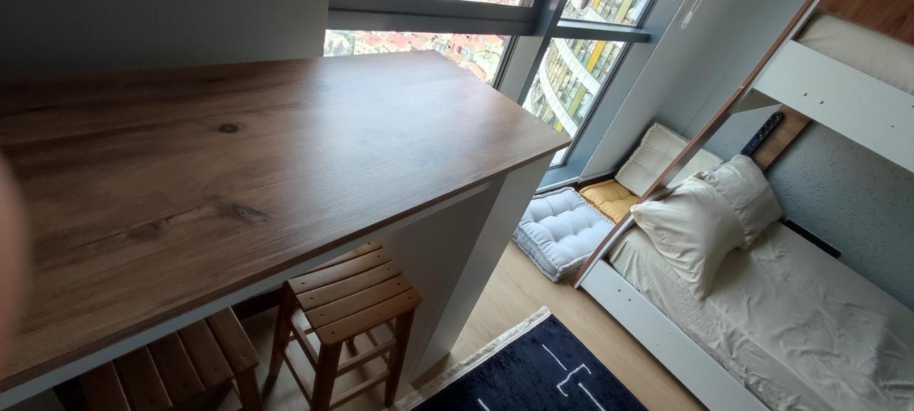 Studyo At High Flat Leilighet Istanbul Eksteriør bilde